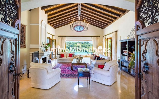 Wiederverkauf - Villa - Sotogrande - Sotogrande Alto