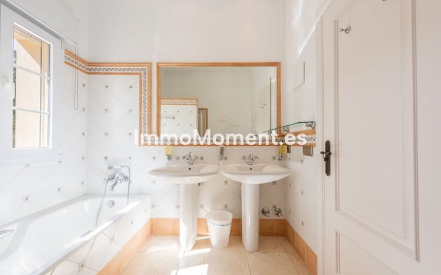 Wiederverkauf - Freistehende Villa - Sotogrande - San Roque Club