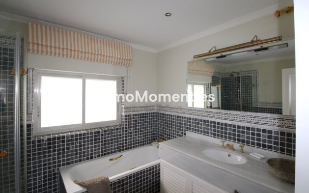 Wiederverkauf - Wohnung - Sotogrande - Sotogrande Puerto