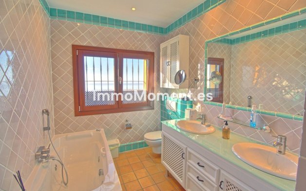 Wiederverkauf - Landhaus - Estepona  - Estepona Centro