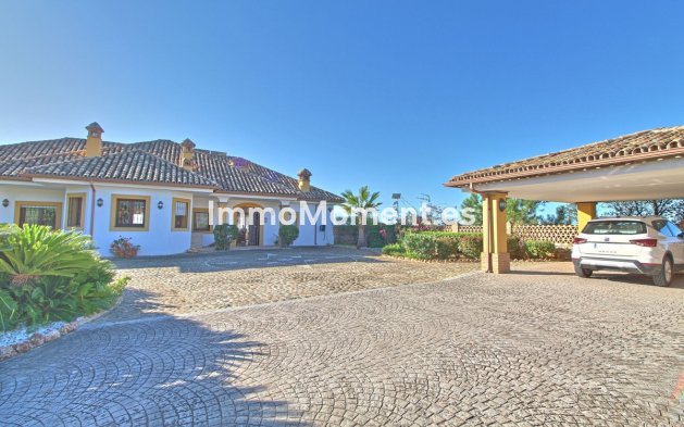 Wiederverkauf - Landhaus - Estepona  - Estepona Centro