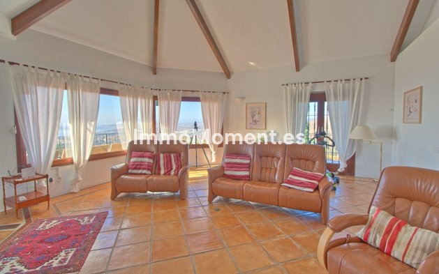 Wiederverkauf - Landhaus - Estepona  - Estepona Centro