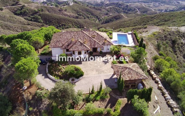 Wiederverkauf - Landhaus - Estepona  - Estepona Centro