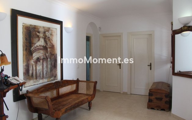 Reventa - Villa - Sotogrande - Sotogrande Costa
