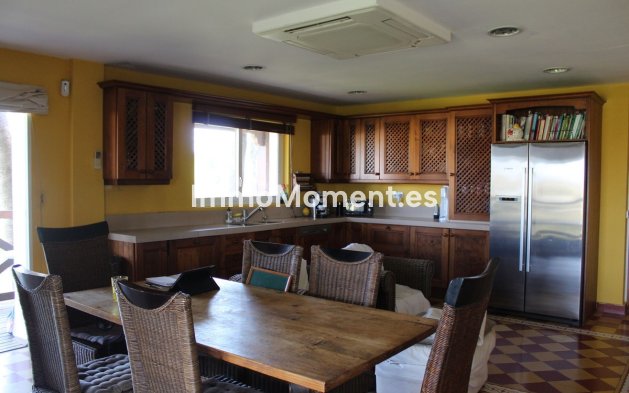 Reventa - Villa - Sotogrande - Sotogrande Costa