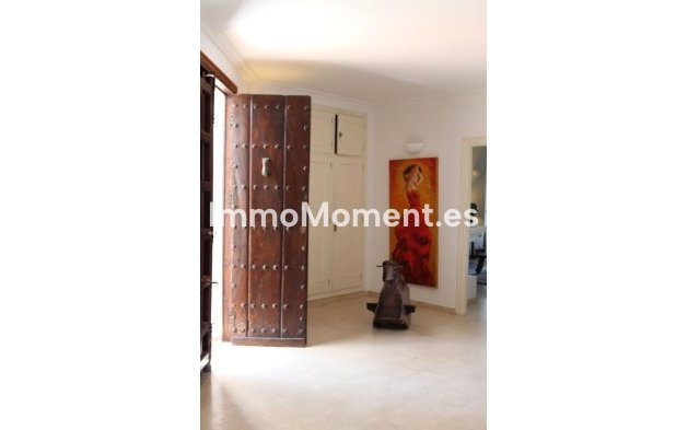 Reventa - Villa - Sotogrande - Sotogrande Costa