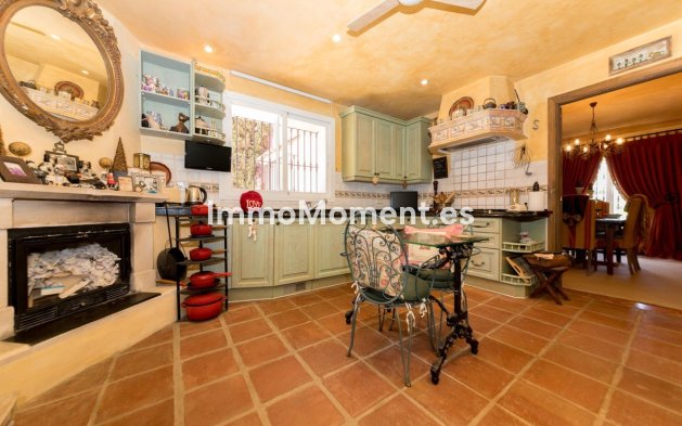 Wiederverkauf - Villa - Benahavís - Benahavís Centro