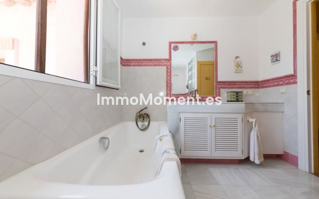 Wiederverkauf - Villa - Benahavís - Benahavís Centro