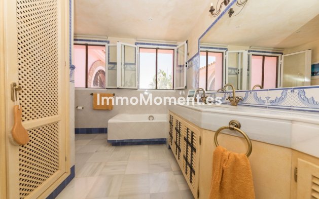 Wiederverkauf - Villa - Benahavís - Benahavís Centro