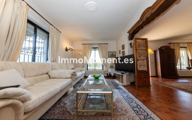 Resale - Country house - Mijas - Entrerrios