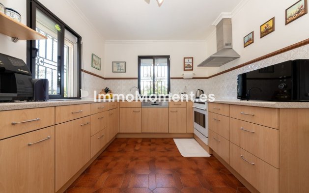 Resale - Country house - Mijas - Entrerrios
