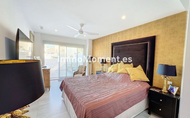 Wiederverkauf - Villa - Benalmadena - Benalmadena Centro