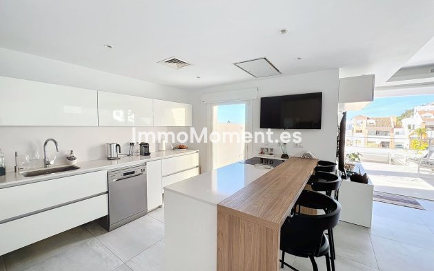 Wiederverkauf - Villa - Benalmadena - Benalmadena Centro