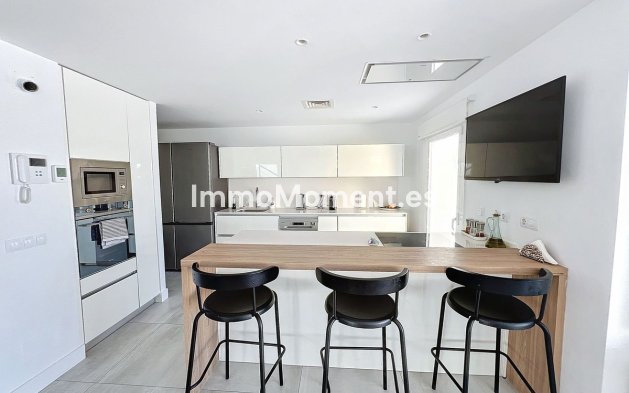 Wiederverkauf - Villa - Benalmadena - Benalmadena Centro