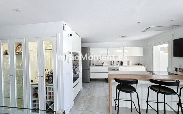 Wiederverkauf - Villa - Benalmadena - Benalmadena Centro