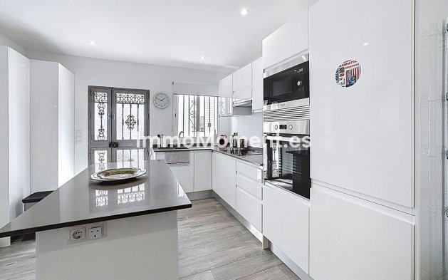 Revente - Maison mitoyenne - Mijas - Mijas Centro