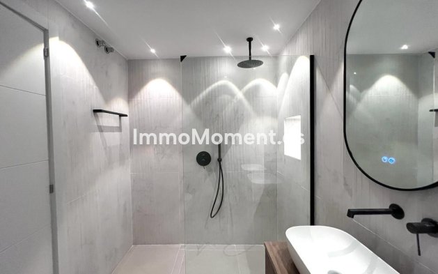 Wiederverkauf - Wohnung - Marbella - Nueva Andalucía