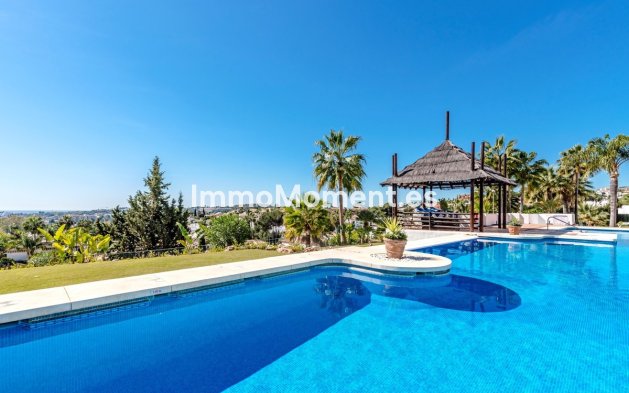 Wiederverkauf - Wohnung - Marbella - Nueva Andalucía