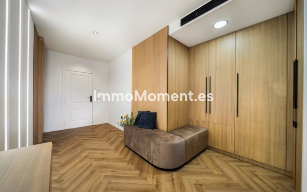 Wiederverkauf - Wohnung - Marbella - Nueva Andalucía