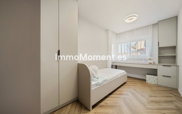 Wiederverkauf - Wohnung - Marbella - Nueva Andalucía