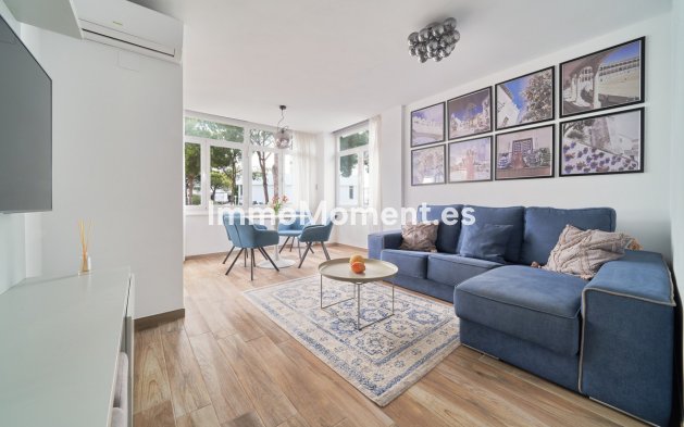 Resale - Apartment - Marbella - Elviria