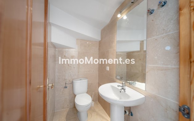 Wiederverkauf - Wohnung - Marbella - Nueva Andalucía