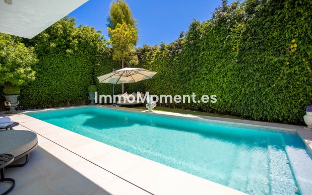 Revente - Villa - Estepona  - Estepona Centro