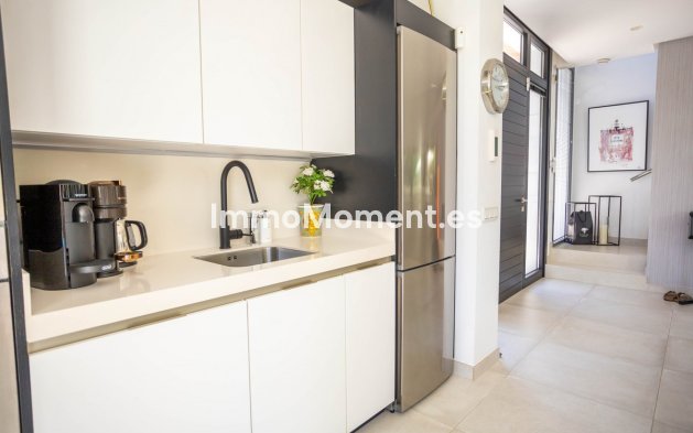 Revente - Villa - Estepona  - Estepona Centro