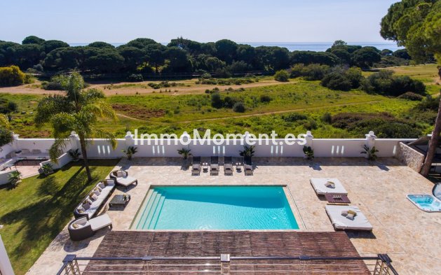 Wiederverkauf - Villa - Marbella - Artola