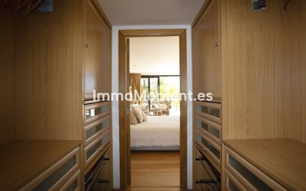 Wiederverkauf - Villa - Marbella - Artola