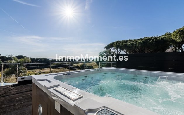 Wiederverkauf - Villa - Marbella - Artola