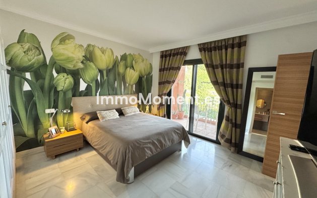 Resale - Apartment - Benahavís - Monte Halcones