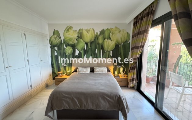 Resale - Apartment - Benahavís - Monte Halcones