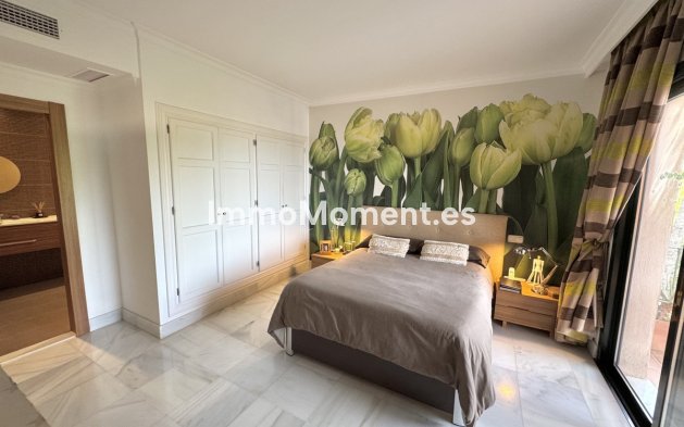 Resale - Apartment - Benahavís - Monte Halcones