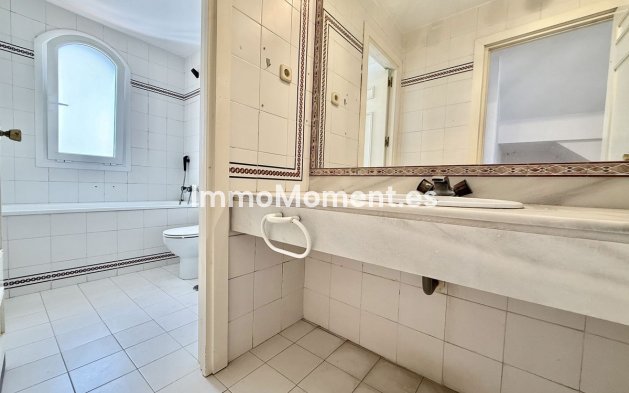 Revente - Maison mitoyenne - Marbella - Nueva Andalucía