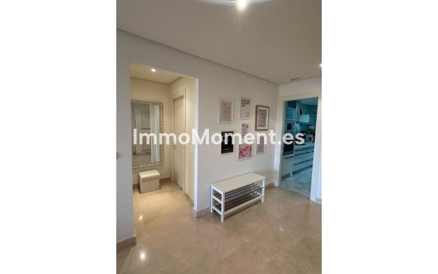 Wiederverkauf - Wohnung - Marbella - Nueva Andalucía