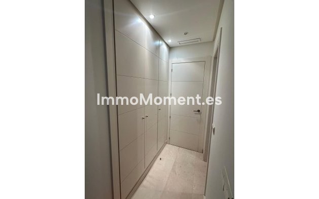 Wiederverkauf - Wohnung - Marbella - Nueva Andalucía