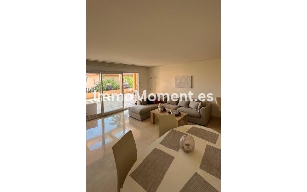 Wiederverkauf - Wohnung - Marbella - Nueva Andalucía