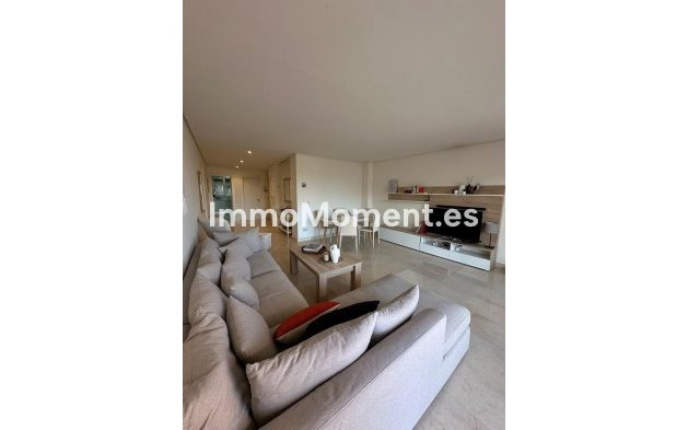 Wiederverkauf - Wohnung - Marbella - Nueva Andalucía