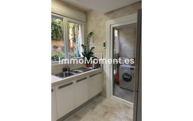 Wiederverkauf - Wohnung - Marbella - Nueva Andalucía