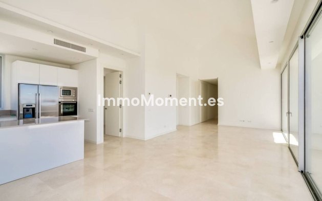 Reventa - Apartamento - Benahavís - Benahavís Centro