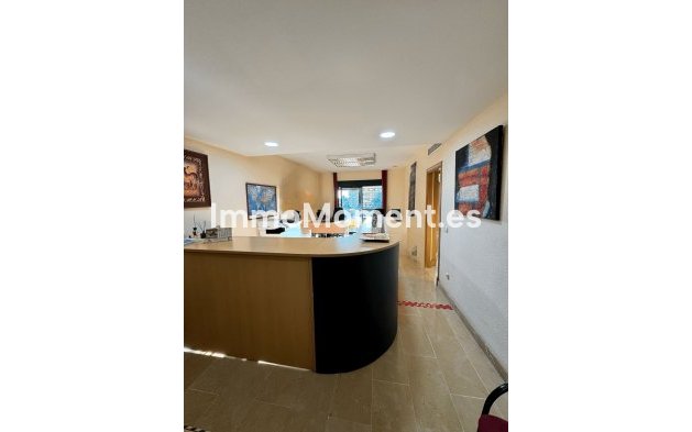 Wiederverkauf - Wohnung - Marbella - San Pedro de Alcántara