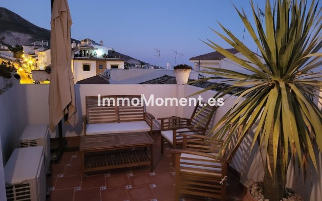 Resale - Apartment - Benalmadena - Benalmadena Pueblo