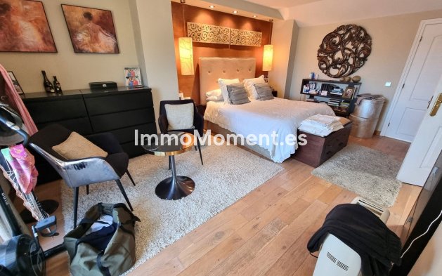 Wiederverkauf - Wohnung - Estepona  - Estepona Centro