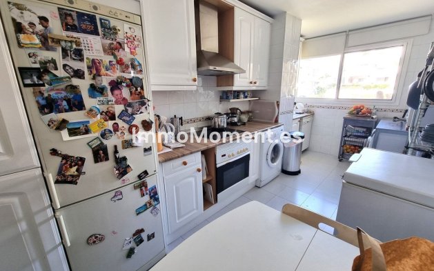 Wiederverkauf - Wohnung - Estepona  - Estepona Centro