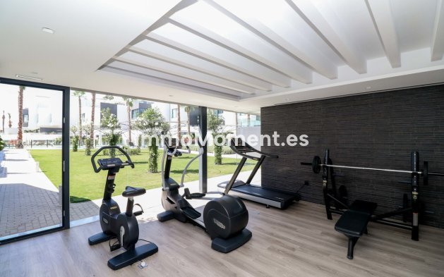 Revente - Maison mitoyenne - Estepona  - Estepona Centro