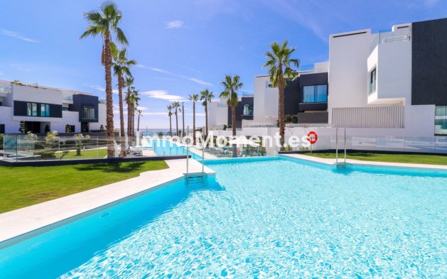 Revente - Maison mitoyenne - Estepona  - Estepona Centro