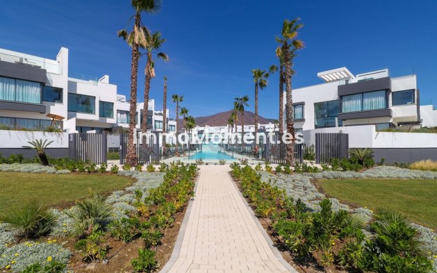 Revente - Maison mitoyenne - Estepona  - Estepona Centro