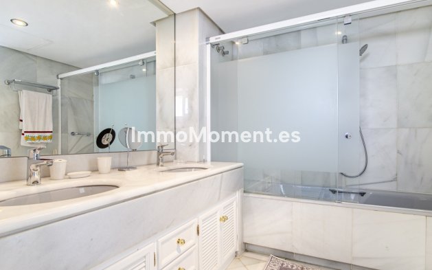 Wiederverkauf - Wohnung - Marbella - Puerto Banús