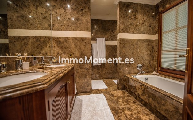 Revente - Villa - Benahavís - La Zagaleta